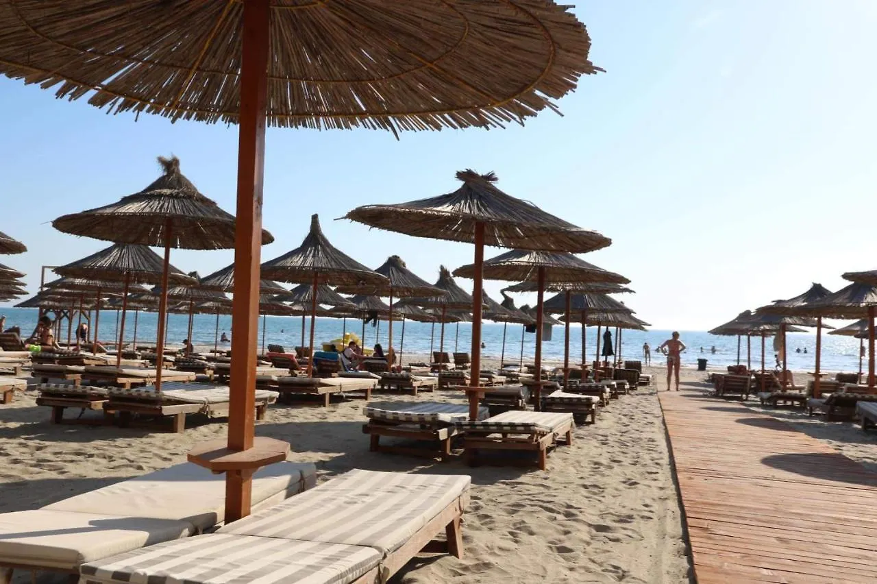 Adria Palace Shkallnur Hotel