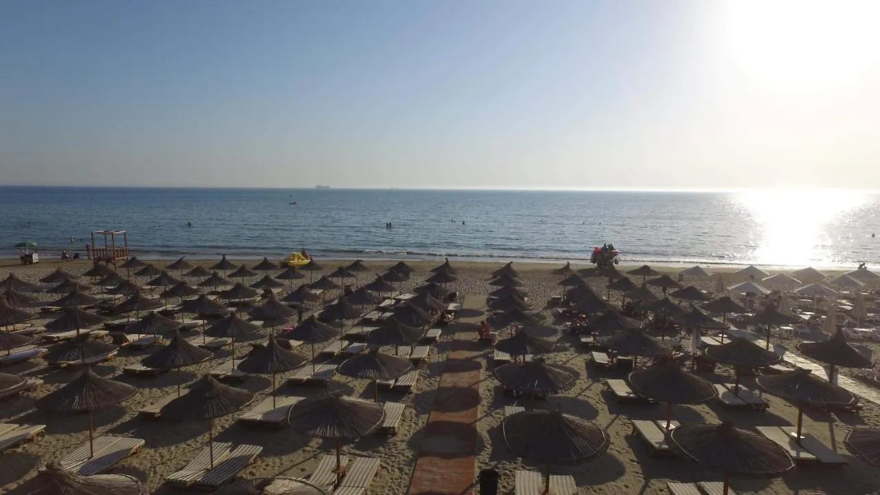 **** Hotel Adria Palace Shkallnur Albania