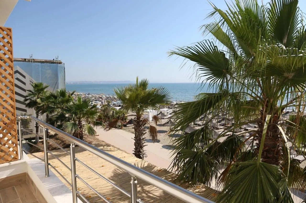 Adria Palace Shkallnur