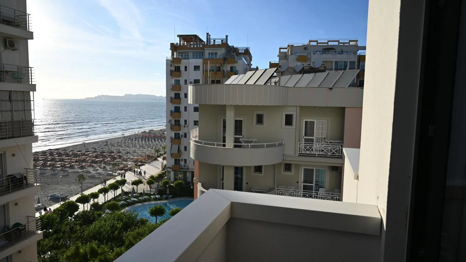 Hotel Adria Palace Shkallnur